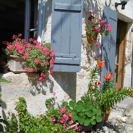 Pauliac Chambres D'Hôtes Celles (Charente-Maritime) Exterior foto