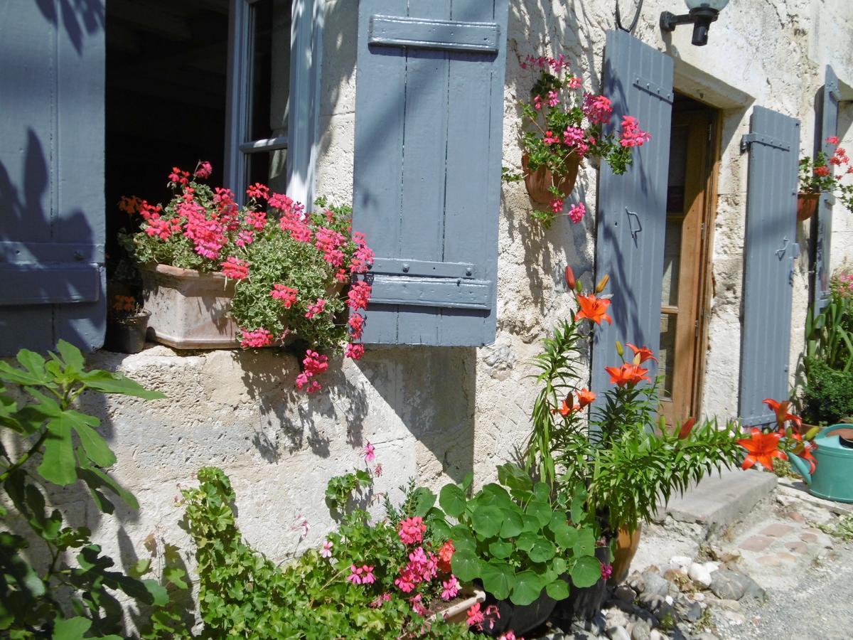 Pauliac Chambres D'Hôtes Celles (Charente-Maritime) Exterior foto